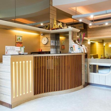 New Suanmali Hotel Bangkok Extérieur photo