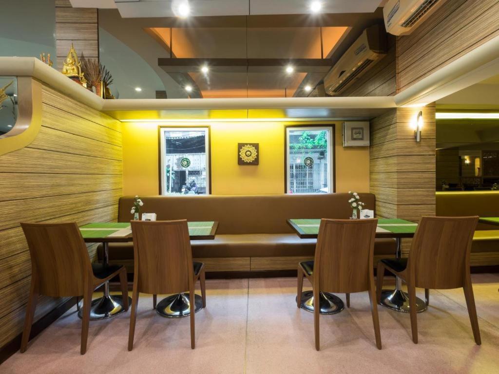 New Suanmali Hotel Bangkok Extérieur photo