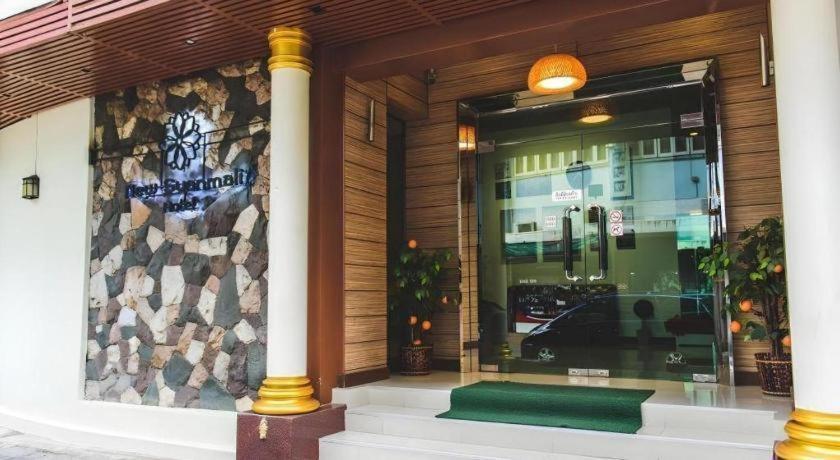 New Suanmali Hotel Bangkok Extérieur photo