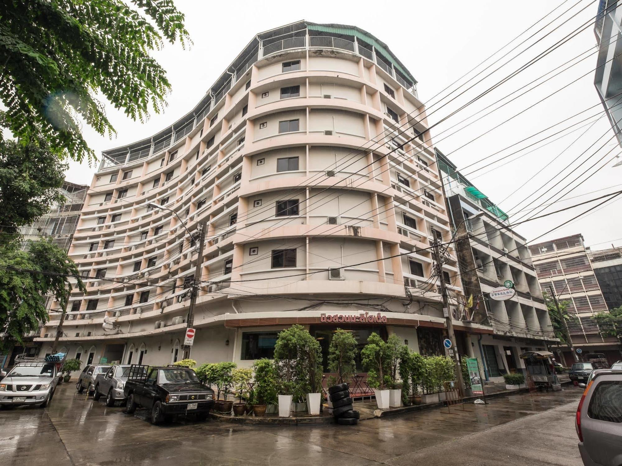 New Suanmali Hotel Bangkok Extérieur photo